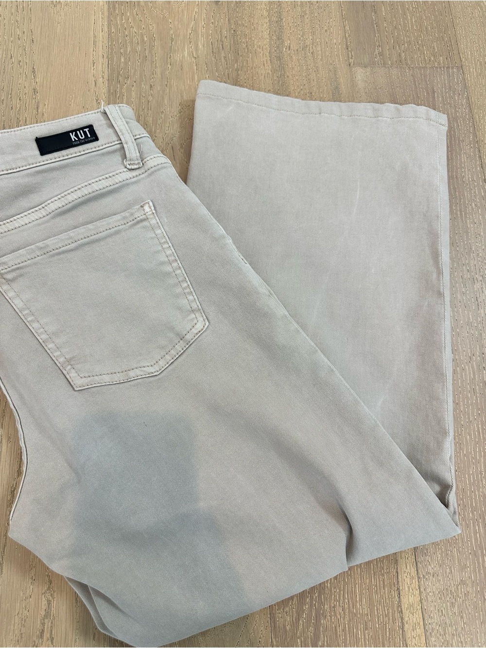 KUT from the Kloth Beige High-Rise Fab Ab Wide Leg Jeans ‘The Jean’ - Picture 4 of 8